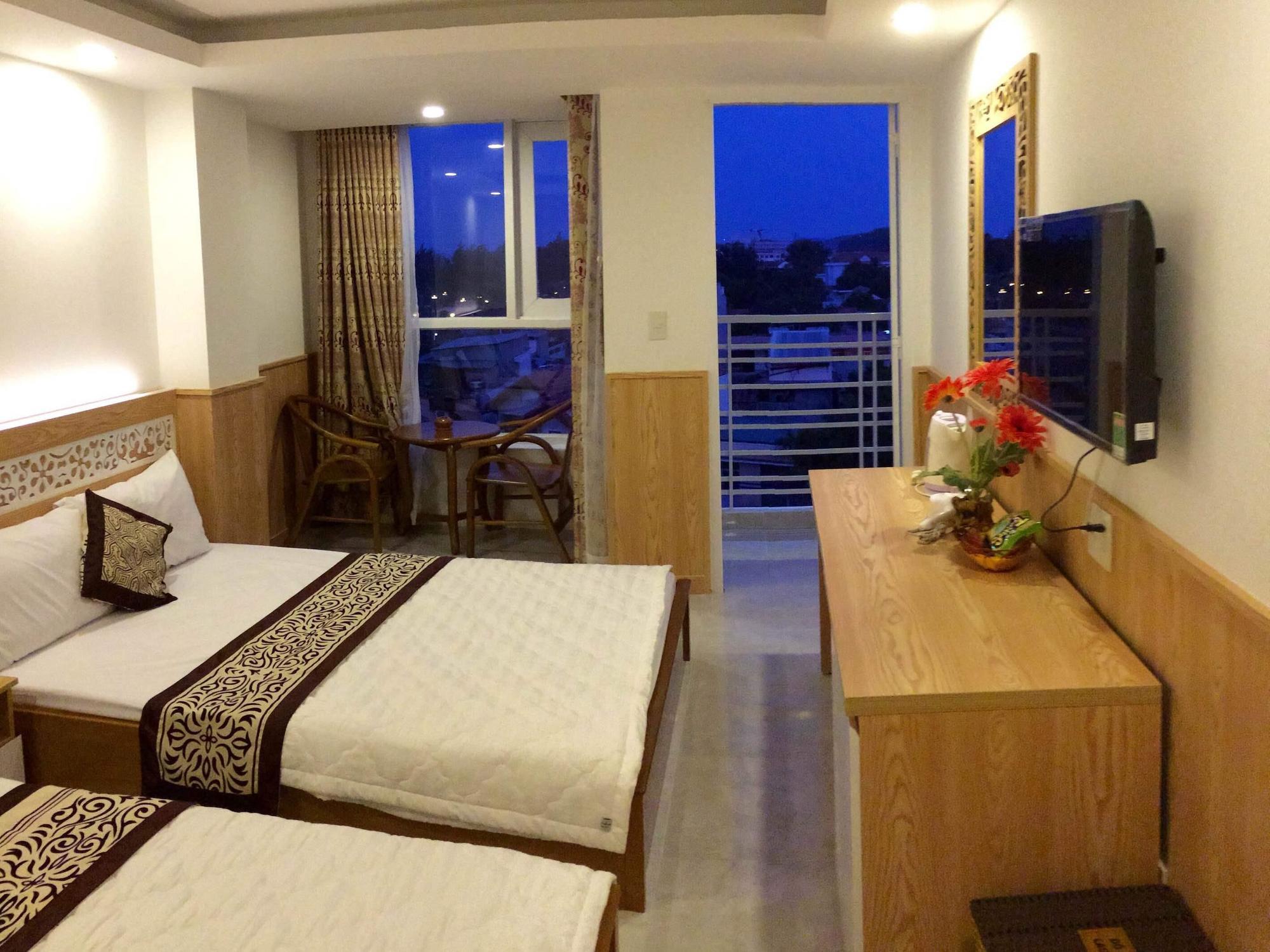Vu Quy 1 Hotel Nha Trang Buitenkant foto